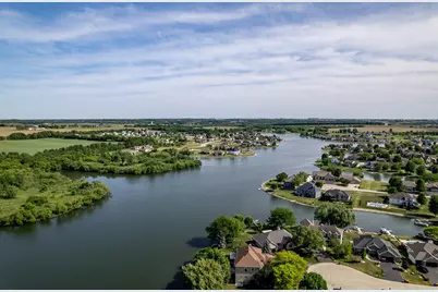 12755 Westbrook Point, Winnebago, IL 61088 - Photo 81