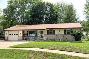 2321 Devon Ct, Loves Park, IL 61111 - Photo 1