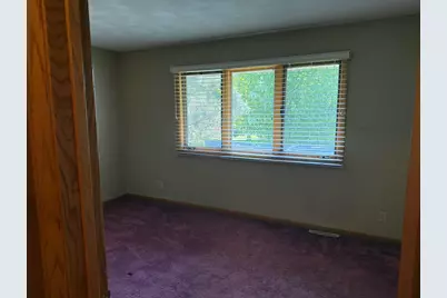 6521 Laurelwood Drive, Rockford, IL 61108 - Photo 13