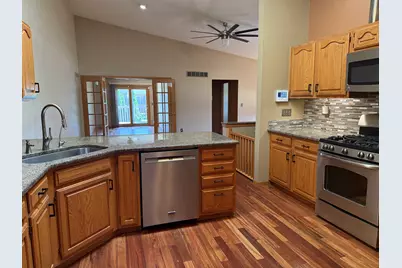 6521 Laurelwood Drive, Rockford, IL 61108 - Photo 3