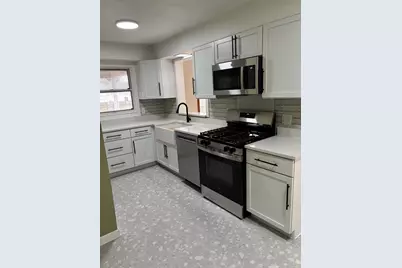 1323 Leaman Place, Rockford, IL 61108 - Photo 5