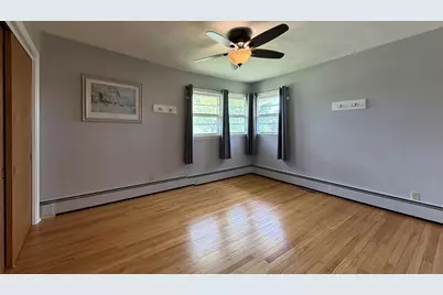 1135 Oakhill Drive, Freeport, IL 61032 - Photo 23