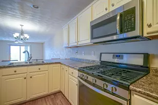 1629 Warrenton Ct, Byron, IL 61010 - Photo 11