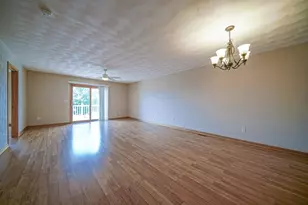 1629 Warrenton Ct, Byron, IL 61010 - Photo 15