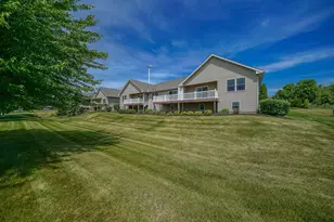 1629 Warrenton Ct, Byron, IL 61010 - Photo 35