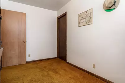 2216 Colorado Avenue, Rockford, IL 61108 - Photo 21