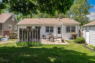2216 Colorado Avenue, Rockford, IL 61108 - Photo 7