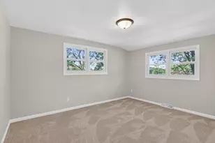 8406 Nolan St, Harvard, IL 60033 - Photo 35