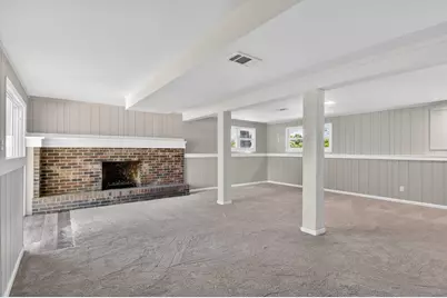 8406 Nolan Street, Harvard, IL 60033 - Photo 21