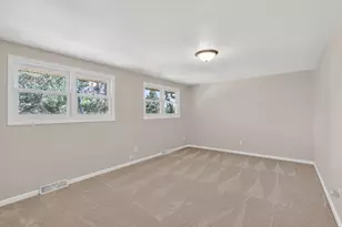 8406 Nolan St, Harvard, IL 60033 - Photo 31