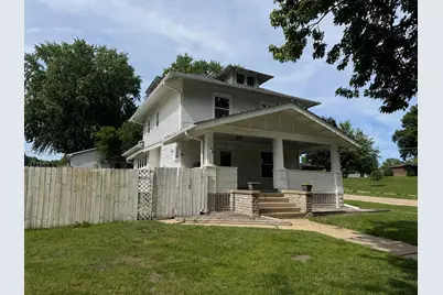 829 11th Avenue, Fulton, IL 61252 - Photo 1