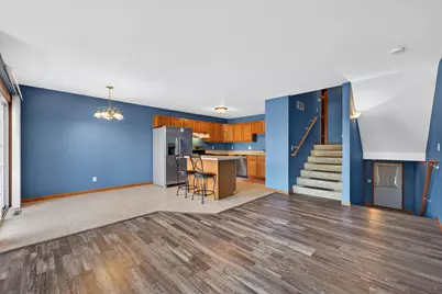 649 Southtowne Drives, Belvidere, IL 61008 - Photo 5