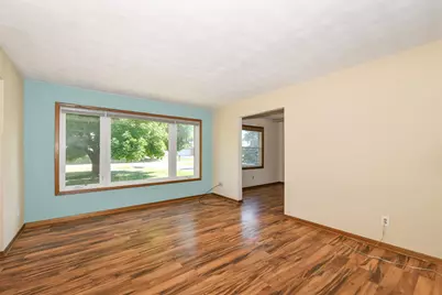 5859 Hugh Drive, South Beloit, IL 61080 - Photo 7