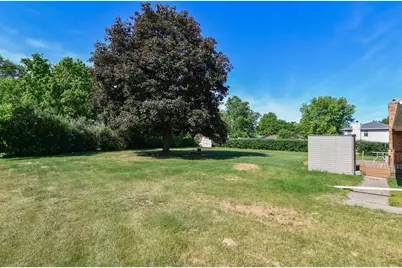 5859 Hugh Drive, South Beloit, IL 61080 - Photo 33