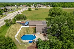 10444 Rock Ln, Roscoe, IL 61073 - Photo 1