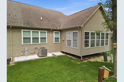 1676 Overlook Drive, Dixon, IL 61021 - Photo 5