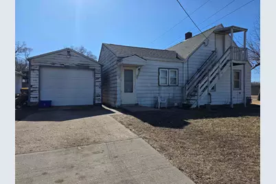 2802 8th St, Rockford, IL 61109 - Photo 5