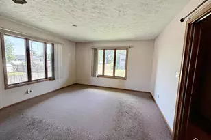 306 Beacon Dr, Belvidere, IL 61008 - Photo 25