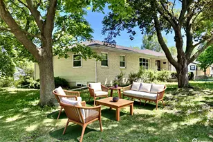 306 Beacon Dr, Belvidere, IL 61008 - Photo 5