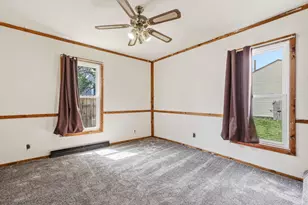804 Walnut St, Thomson, IL 61285 - Photo 11