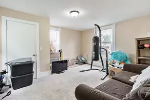 604 E Pleasant St, Belvidere, IL 61008 - Photo 17