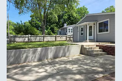 1701 Lyran Ave, Rockford, IL 61109 - Photo 3