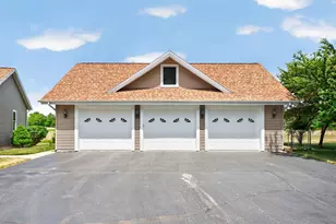 6880 E Cherry Hill Rd, Ridott, IL 61067 - Photo 51