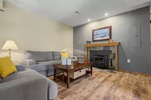 756 Dewey Ave, Galena, IL 61036 - Photo 3