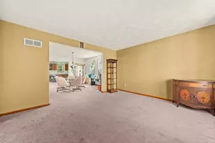 663 Ashleigh Ln, Roscoe, IL 61073 - Photo 31