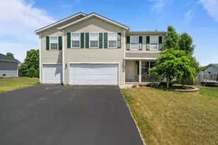 663 Ashleigh Ln, Roscoe, IL 61073 - Photo 1