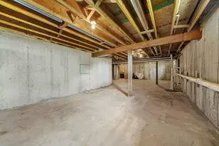 663 Ashleigh Ln, Roscoe, IL 61073 - Photo 7