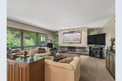 5121 Brookview Road, Rockford, IL 61107 - Photo 17