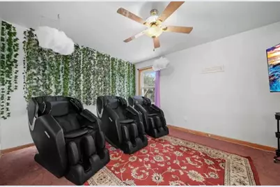 5304 S New England Avenue, Chicago, IL 60638 - Photo 9