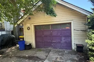 1630 E State St, Rockford, IL 61107 - Photo 15