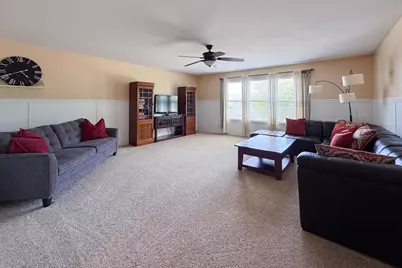 702 W Hampton Avenue, Loves Park, IL 61111 - Photo 39
