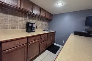 702 W Hampton Ave, Loves Park, IL 61111 - Photo 53