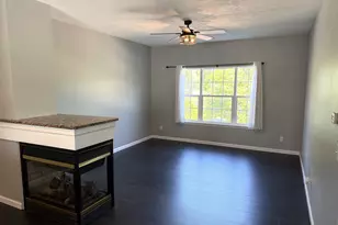 2433 River Oaks Ln, Rockford, IL 61102 - Photo 9