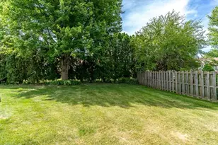 3878-3880 N Trainer Rd, Rockford, IL 61114 - Photo 7