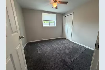 412 W Lafayette St, Ottawa, IL 61350 - Photo 5