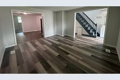 412 W Lafayette St, Ottawa, IL 61350 - Photo 3