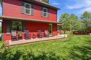 2181 S Irish Hollow Rd, Galena, IL 61036 - Photo 11
