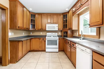 229 N Gardiner Avenue, Rockford, IL 61107 - Photo 13
