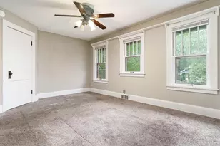 229 N Gardiner Ave, Rockford, IL 61107 - Photo 17