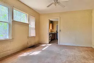 830 10th Ave, Rockford, IL 61104 - Photo 5