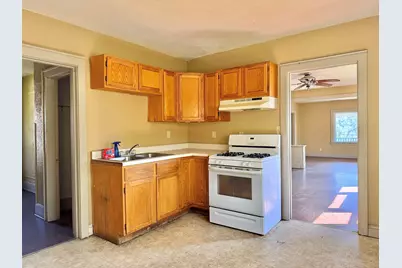 830 10th Avenue, Rockford, IL 61104 - Photo 17