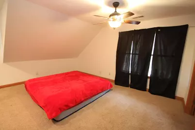 219 N Chicago Avenue, Rockford, IL 61107 - Photo 11