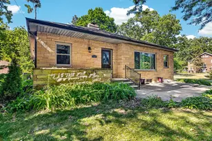 1215 Chapin St, Beloit, WI 53511 - Photo 1