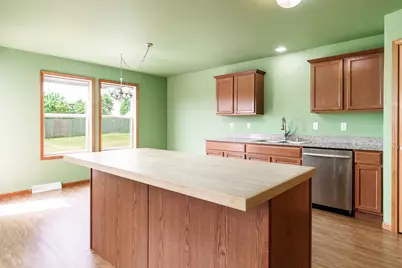 622 Ashleigh Lane, Roscoe, IL 61073 - Photo 11