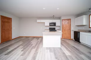1651 Winterwheat Dr, Belvidere, IL 61008 - Photo 7