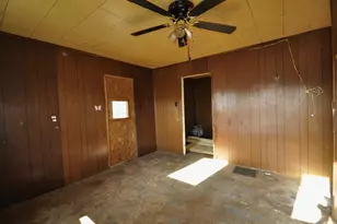 211 S Sterling St St, Streator, IL 61364 - Photo 9